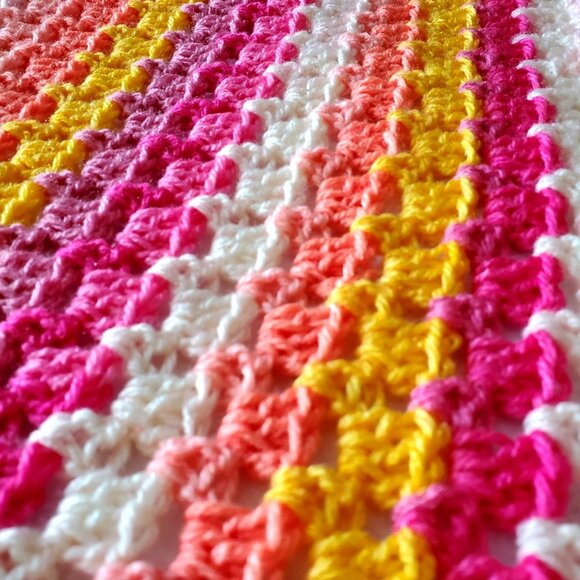 Crochet BABY BLANKET AFGHAN GRANNY SQUARE 29"x 29" PINK YELLOW ORANGE WHITE - Picture 9 of 9